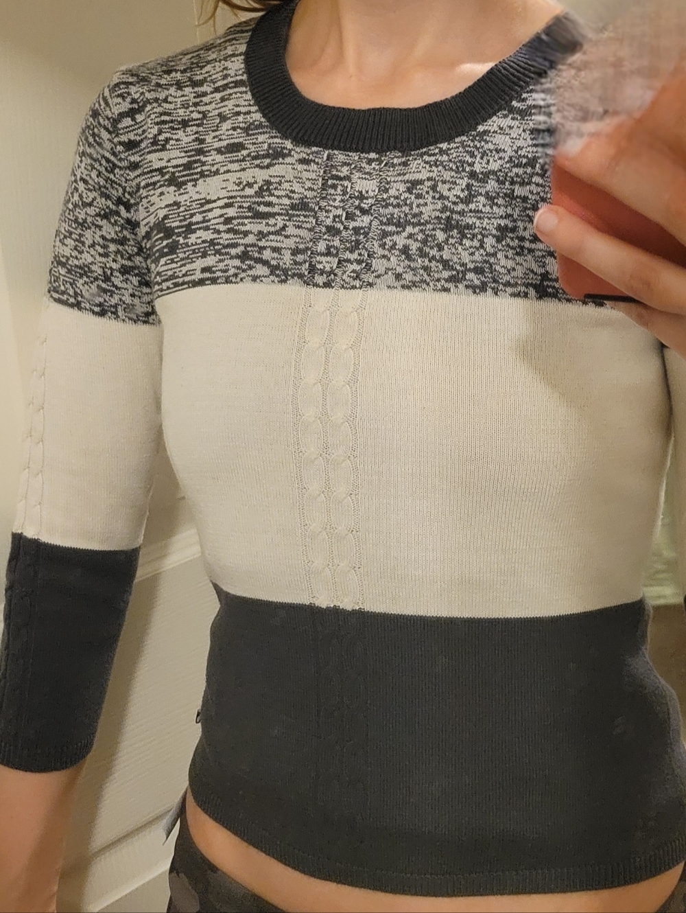 Colorblock Crewneck Sweater - Navy, Cream